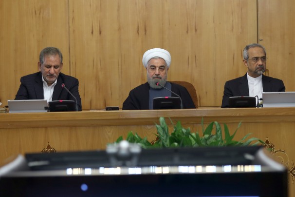 برنامهریزی دولت برای تأمین آب شرب شهری در سال 1395 برنامهریزی دولت برای تأمین آب شرب شهری در سال 1395