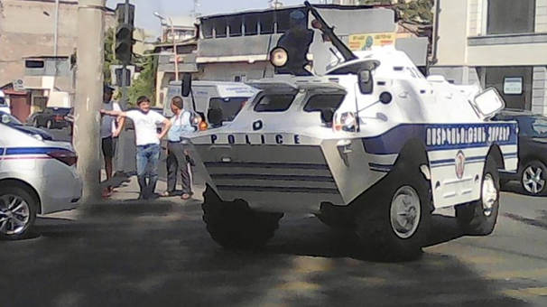 گروگانگیری در ایروان پایتخت ارمنستان