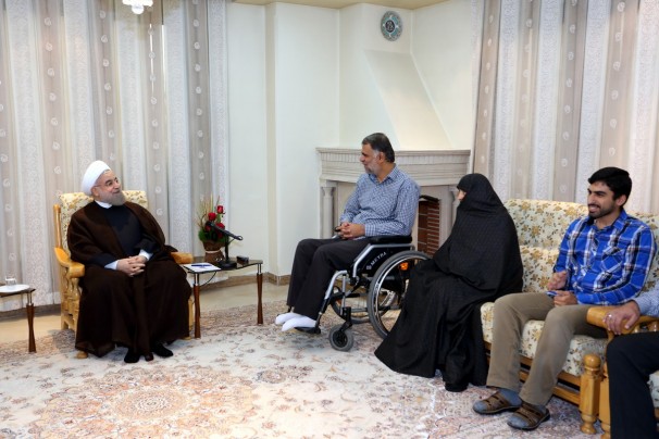 ایثارگری شهدا و جانبازان مایه عزت کشور و سربلندی ملت است