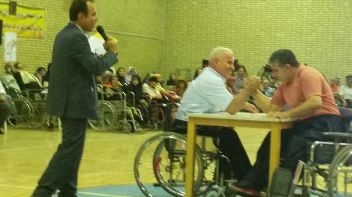 حضور رئیس اداره ورزش و جوانان در آسایشگاه سالمندان کهریزک به مناسبت روز جهانی سالمندان