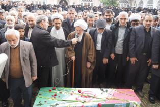 تشییع پیکر مطهر جانباز شهید علمدار در ساری