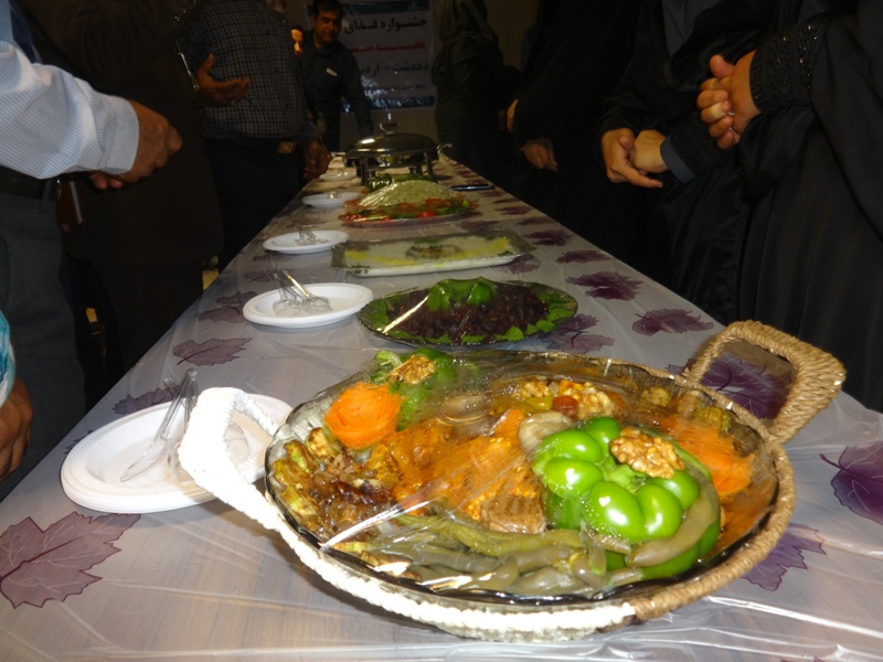 جشنواره غذای سالم درستاد شبکه بهداشت ودرمان کهگیلویه
