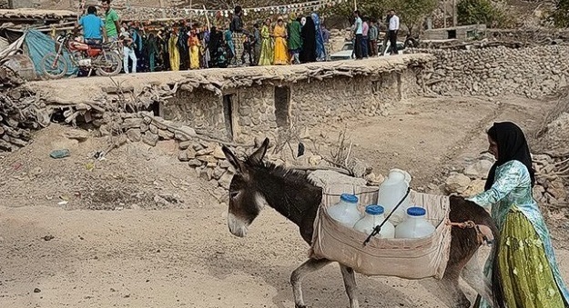 کلافگی مردم بهمئی از کمبود آب شرب