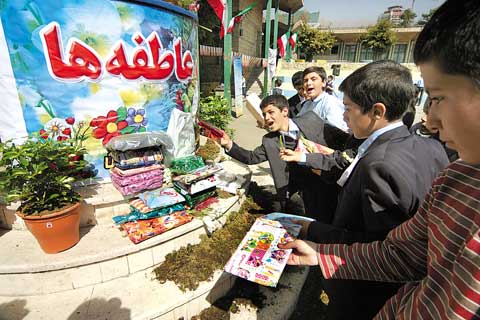 برگزاری جلسه ستادی جشن عاطفه ها در چرام