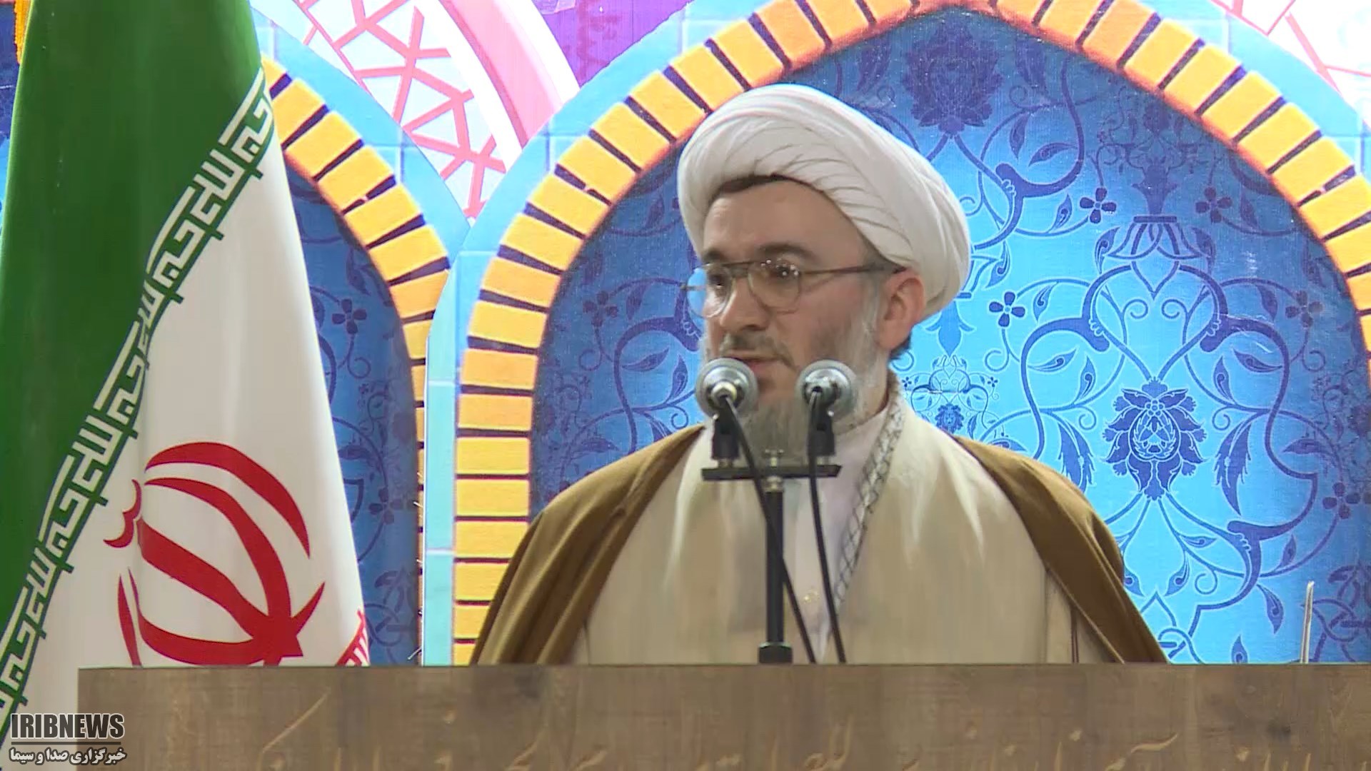 تاکید ائمه جمعه برخی شهرستان ها بر مدیریت جهادی در رفع مشکلات اقتصادی