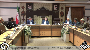 حفظ و رونق گلزارهاي شهدا وظيفه همگاني