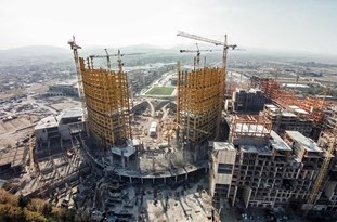 حکایتی از ستون های شکستنی شهر رویایی حکایتی از ستون های شکستنی شهر رویایی