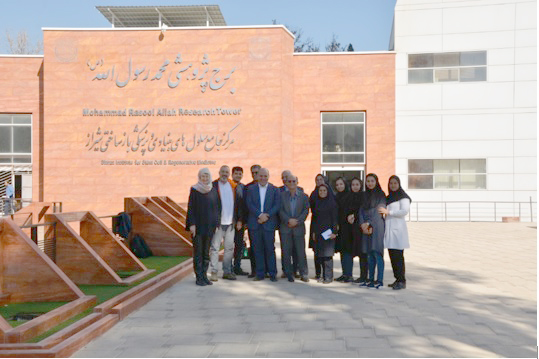 توسعه همکاری های علمی دانشگاه علوم پزشکی شیراز با آژانس بین المللی تحقیقات سرطان