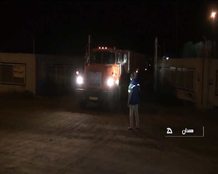 ارسال ۱۲ تریلر لوله بتنی از همدان به لرستان