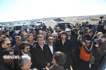 آغاز عملیات ریل‌گذاری راه آهن اردبیل