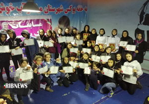 درخشش بانوان مهابادی در مسابقات چندجانبه کیک بوکسینگ WKA