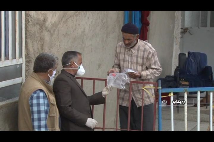 توزیع بیش از هزار ماسک و بطری الکل بین مردم چیتابی