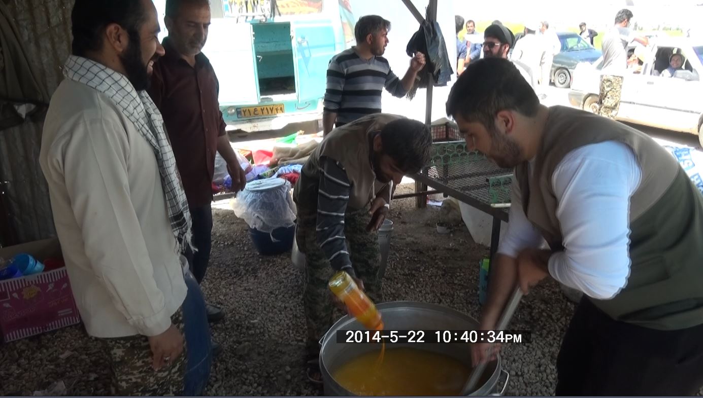 برپایی ایستگاه بزرگ صلواتی به مناسبت نیمه شعبان در دهدشت