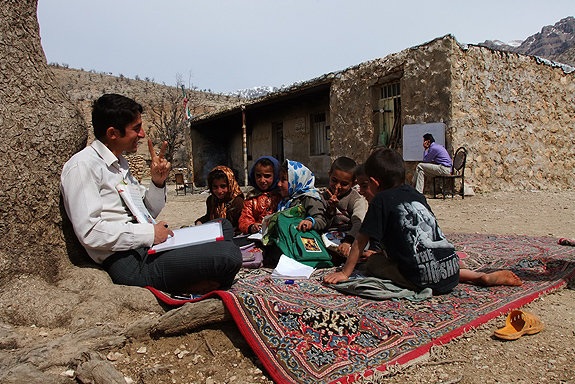 آغاز تجهیز 196 مدرسه عشایری خوزستان