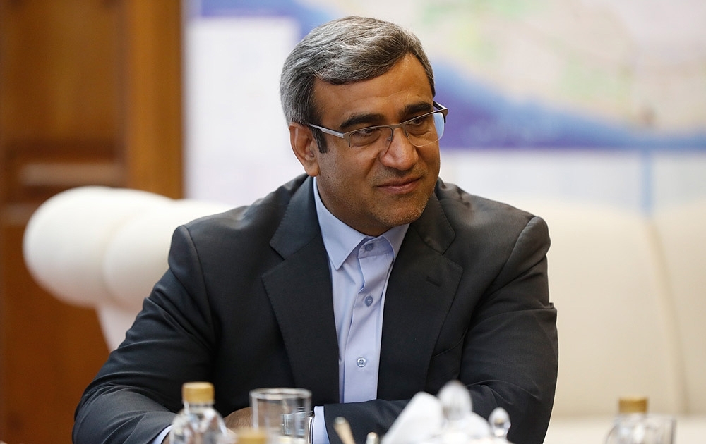 ایجاد زیر ساختهای مناسب در حوزه آب و برق و اتصال برق کیش به شبکه سراسری ایجاد زیر ساختهای مناسب در حوزه آب و برق و اتصال برق کیش به شبکه سراسری