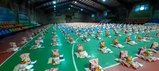 تداوم کمکهای مومنانه به آسیب دیدگان کرونا در آذربایجان شرقی تداوم کمکهای مومنانه به آسیب دیدگان کرونا در آذربایجان شرقی