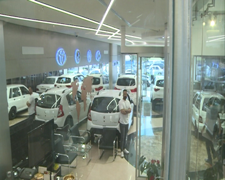 هشدار سازمان صمت به مالکان انبارها و نمایندگیها درباره احتکار خودرو هشدار سازمان صمت به مالکان انبارها و نمایندگیها درباره احتکار خودرو