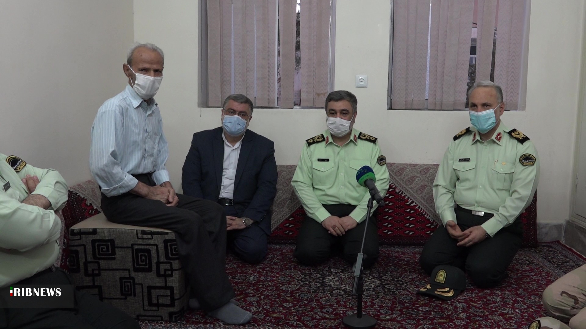 شکوفایی و سربلندی ایران اسلامی به برکت خون شهدا شکوفایی و سربلندی ایران اسلامی به برکت خون شهدا