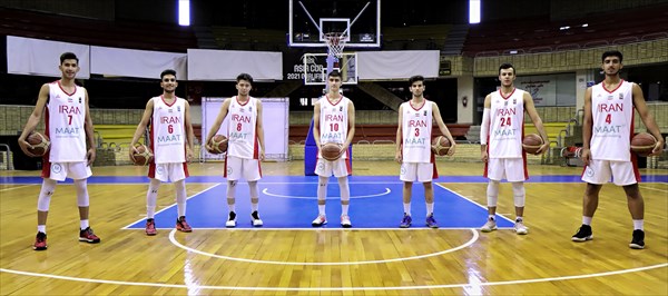 دختران و پسران بسکتبالیست ایران در رقابت‌های مهارت فردی