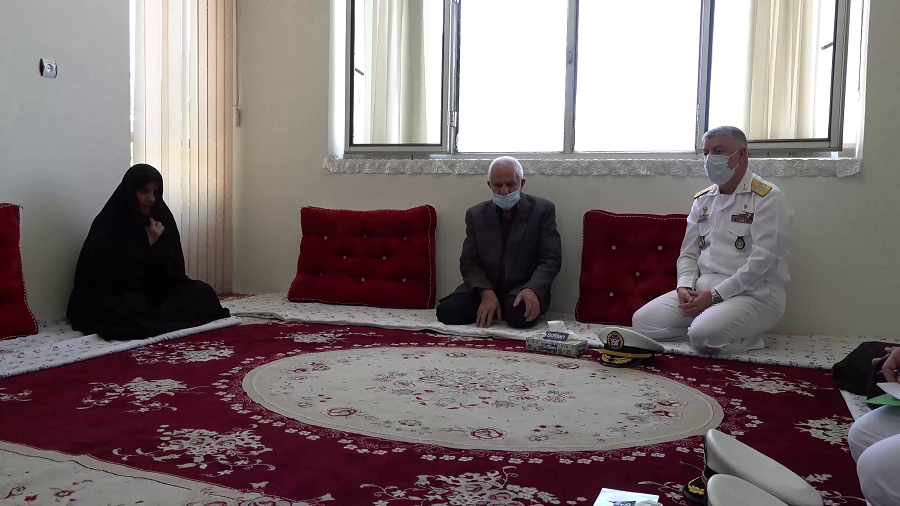 عزت و سربلندی انقلاب اسلامی مدیون خون شهداست عزت و سربلندی انقلاب اسلامی مدیون خون شهداست