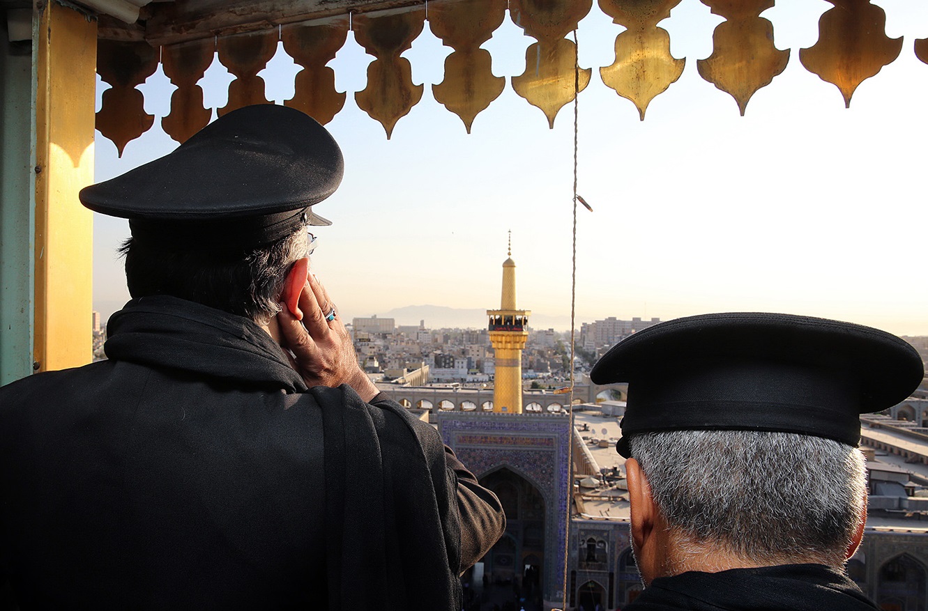  برگزاری آیین 300 ساله صلا در حرم مطهر رضوی