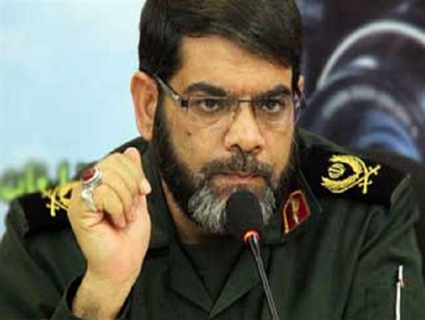 ورود بسیج کرمان برای مقابله با احتکار وگرانفروشی ورود بسیج کرمان برای مقابله با احتکار وگرانفروشی