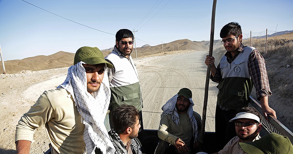 خدمت ر سانی جهادگران در طرح قرارگاه نوروزی اردوی عهد خدمت ر سانی جهادگران در طرح قرارگاه نوروزی اردوی عهد