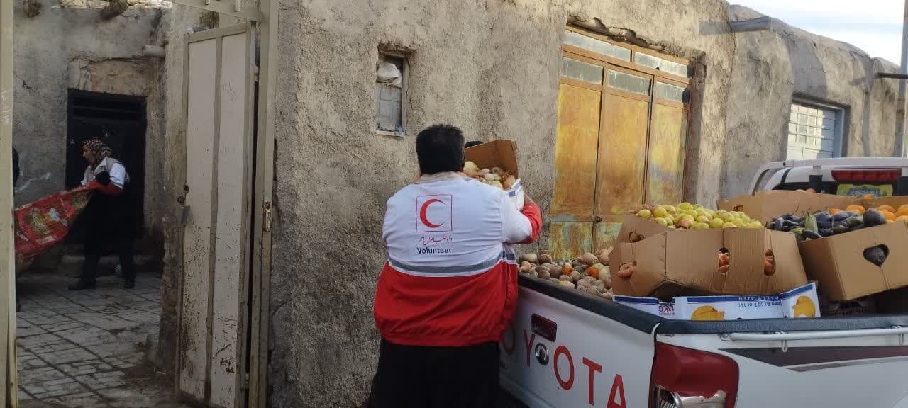 ویزیت رایگان ۶۰ بیمار در مناطق کم برخوردار شهرستان درمیان