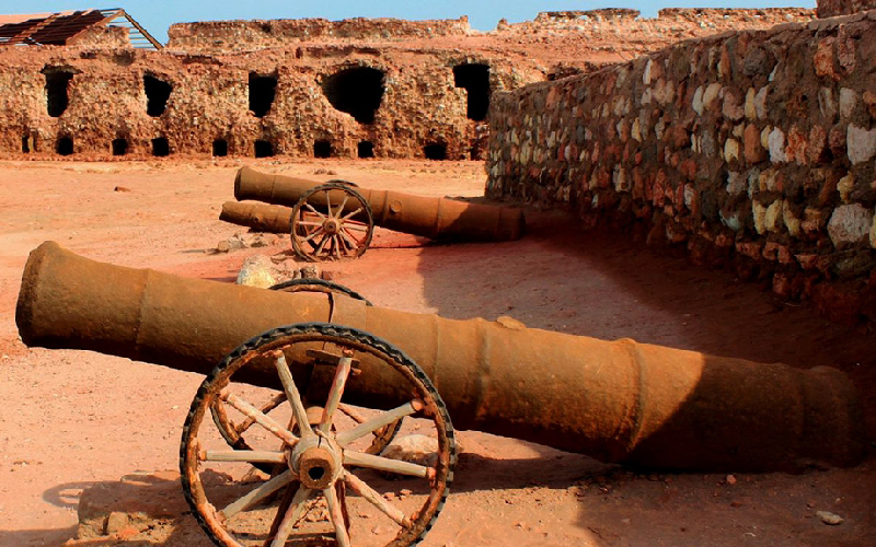سند اخراج پرتغالی‌ها از خلیج فارس در خطر نابودی!