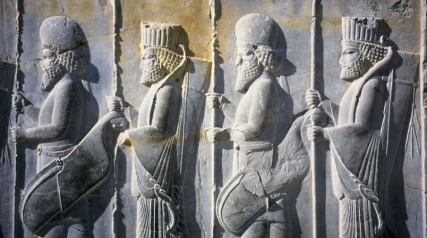 تخت جمشید شیراز؛ میراثی جهانی با شگفتیهای بیپایان تخت جمشید شیراز؛ میراثی جهانی با شگفتیهای بیپایان