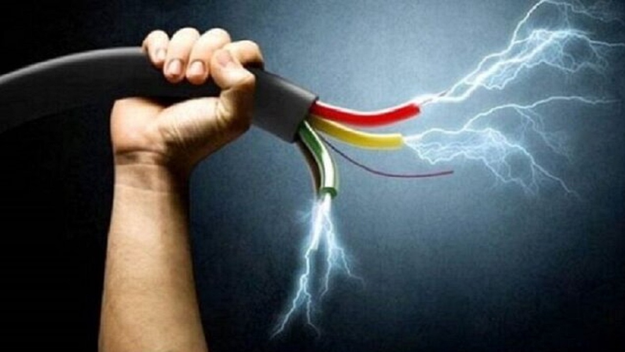 برق گرفتگی بلای جان ۱۷ نفر در استان همدان برق گرفتگی بلای جان ۱۷ نفر در استان همدان