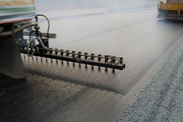 آذربایجان غربی پیشتاز در جذب قیر طرحهای راهسازی آذربایجان غربی پیشتاز در جذب قیر طرحهای راهسازی