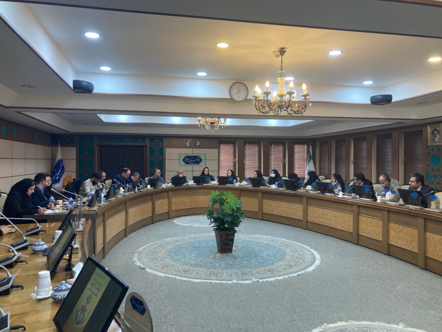 ترویج فرهنگ بهرهبرداری از آموزههای طب سنتی و گیاهان دارویی ترویج فرهنگ بهرهبرداری از آموزههای طب سنتی و گیاهان دارویی