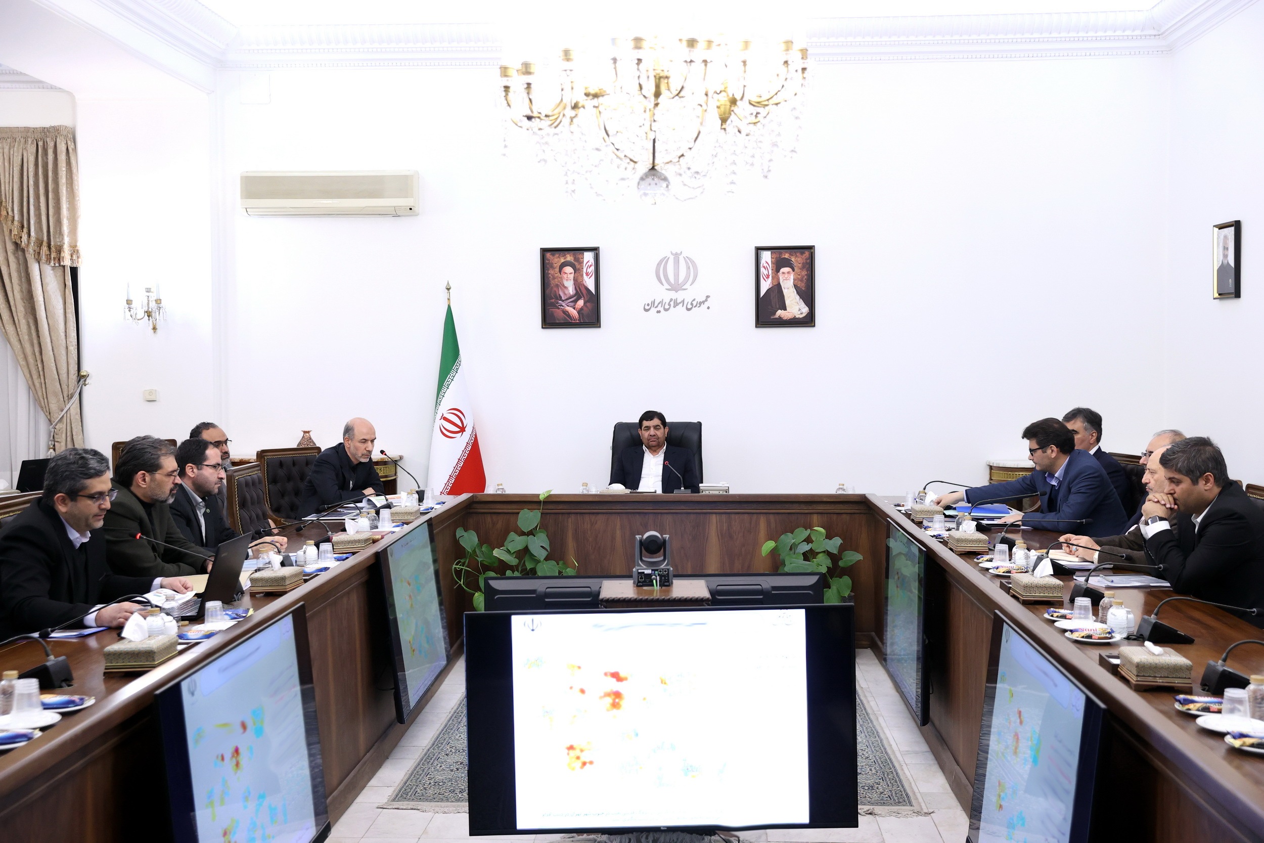 *برنامه ریزی برای تولید ۳۰هزار مگاوات برق حرارتی، سیکل ترکیبی و تجدیدپذیر *برنامه ریزی برای تولید ۳۰هزار مگاوات برق حرارتی، سیکل ترکیبی و تجدیدپذیر