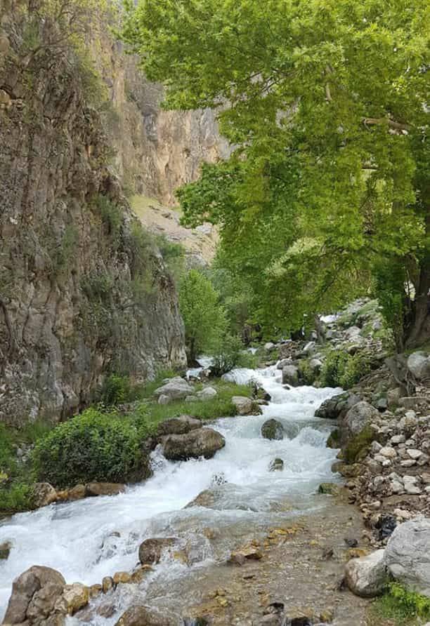 روستا و آبشار‌های شیوند، بهشتی پنهان در خوزستان