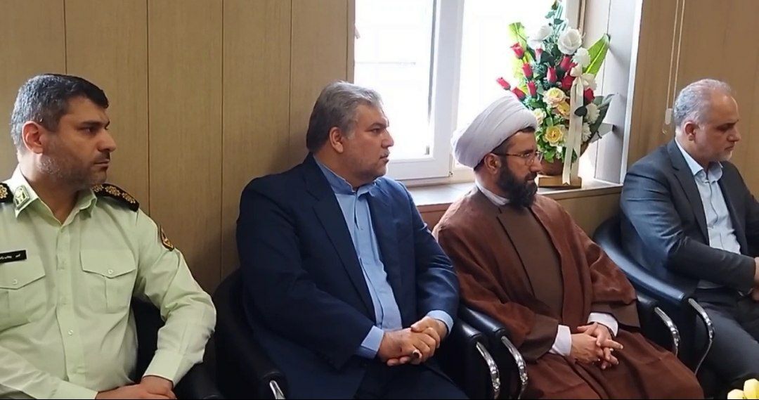 ضرورت تلاش مسئولان درجهت افزایش رضایتمندی مردم