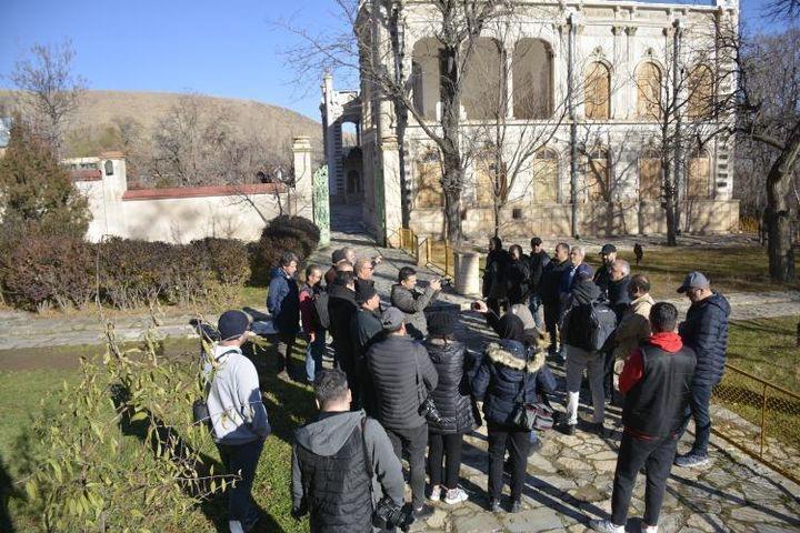 تور تخصصی عکاسی از جاذبه های گردشگری منطقه آزاد ماکو برگزار شد تور تخصصی عکاسی از جاذبه های گردشگری منطقه آزاد ماکو برگزار شد