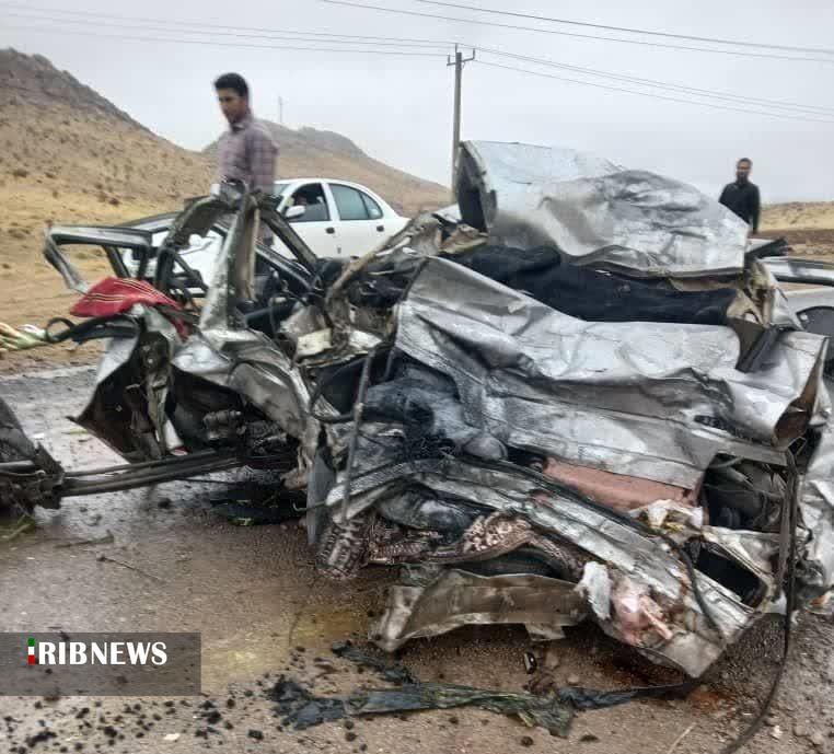 یک کشته و یک مصدوم در برخورد پژو با تریلر