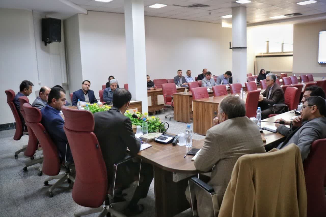 رویکرد اصلی دولت؛ حمایت از سرمایه گذاری بخش خصوصی است رویکرد اصلی دولت؛ حمایت از سرمایه گذاری بخش خصوصی است