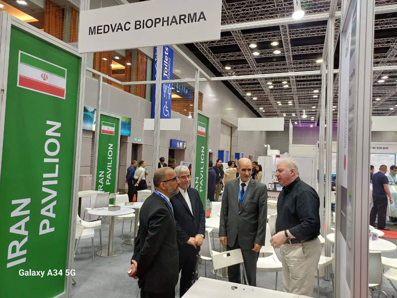 استقبال از محصولات دانش بنیان ایرانی در رویداد نمایشگاهی جنوب شرق آسیا استقبال از محصولات دانش بنیان ایرانی در رویداد نمایشگاهی جنوب شرق آسیا