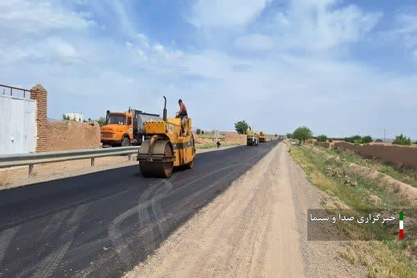 روکش آسفالت ۲۰ کیلومتر از راه روستایی و فرعی در خراسان شمالی