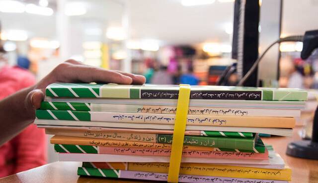 ۸۵ درصد کتابهای ثبت سفارششده در حال توزیع است ۸۵ درصد کتابهای ثبت سفارششده در حال توزیع است