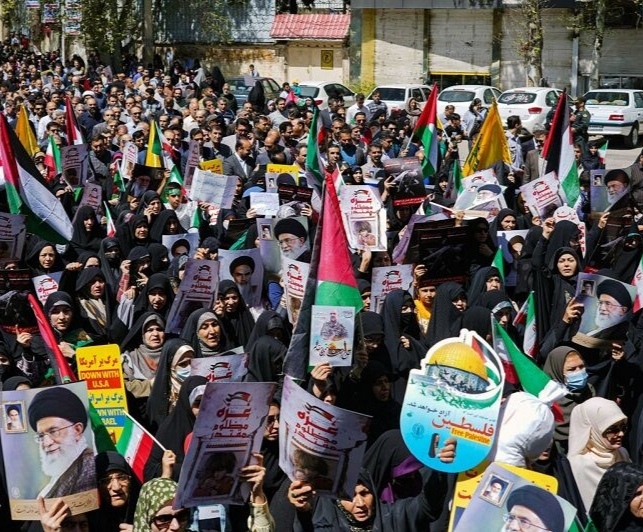 خروش مردم ولایتمدار خراسان شمالی در حماسه راهپیمایی روز قدس ۱۴۰۴