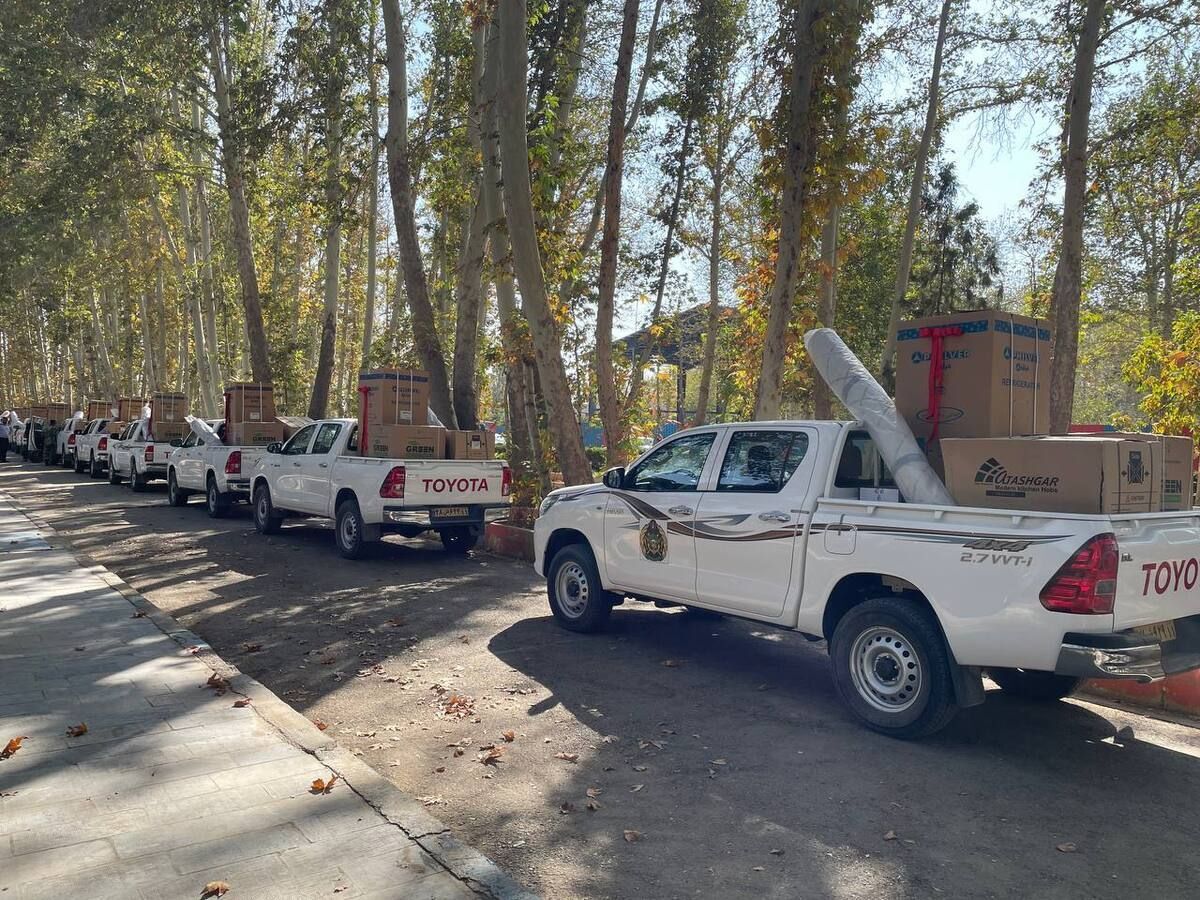 اهدای جهیزیه و لوازم ضروری زندگی به  ۴۰۰ خانوار کم برخوردار