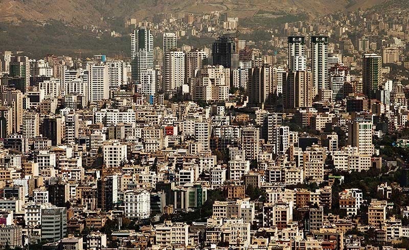 ۵۰ هزار لیتر آب در تهران مصرف شد ۵۰ هزار لیتر آب در تهران مصرف شد