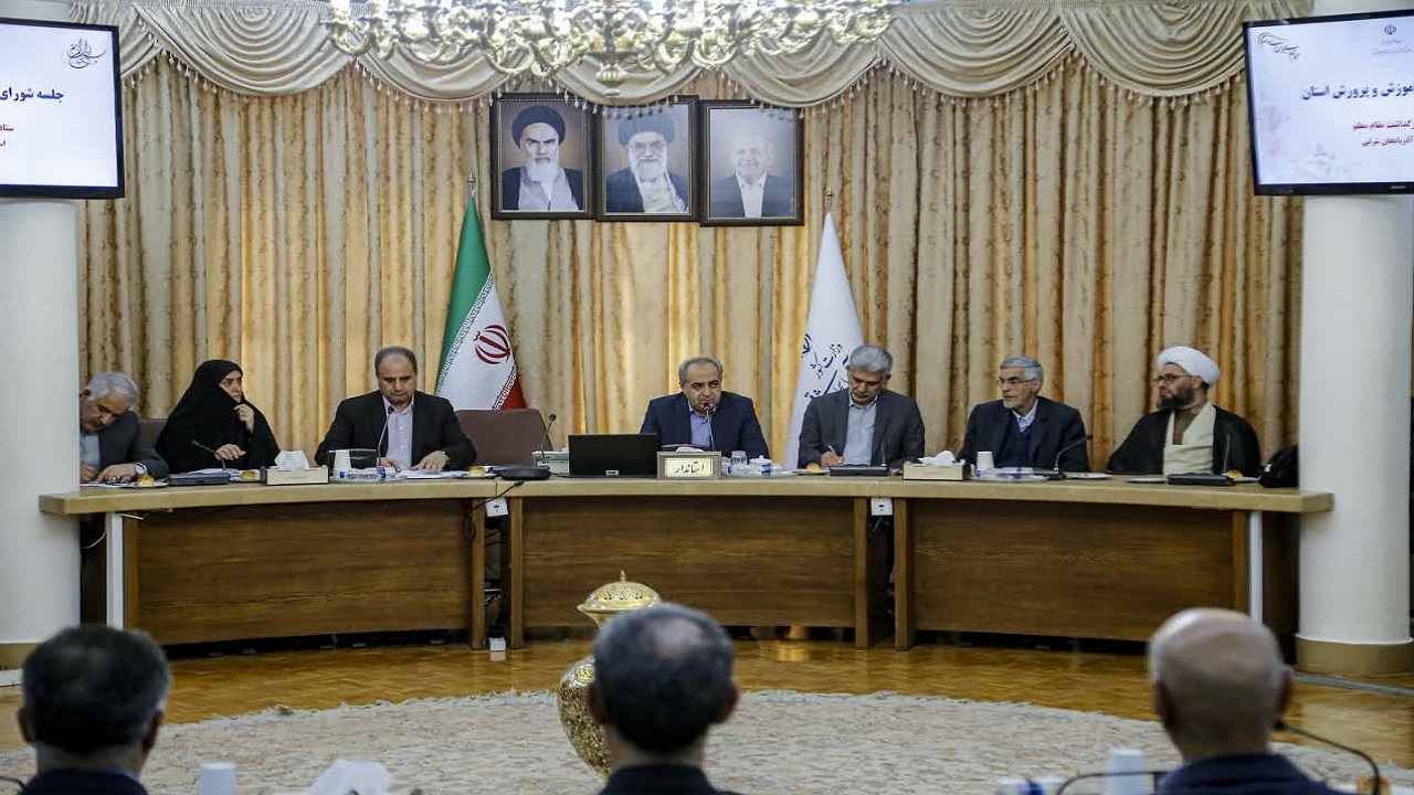 مدیران دستگاه‌ها به مدارس محل تحصیل خود سر بزنند