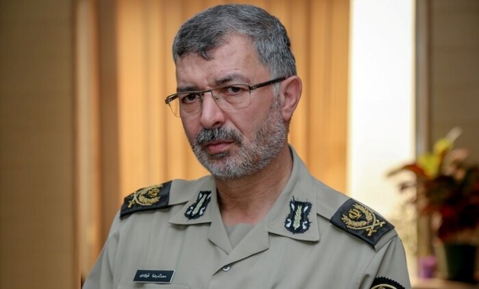 *** دایرهالمعارف دفاع مقدس ارتش» اثری بیبدیل است *** دایرهالمعارف دفاع مقدس ارتش» اثری بیبدیل است