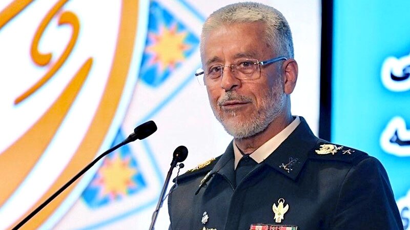 دریادار سیاری: کاملاً مهیای شکست دشمن هستیم