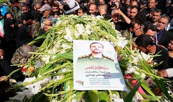 شهید چوبداری برای روایت اول و صحیح جنگ در رسانه تلاش کرد