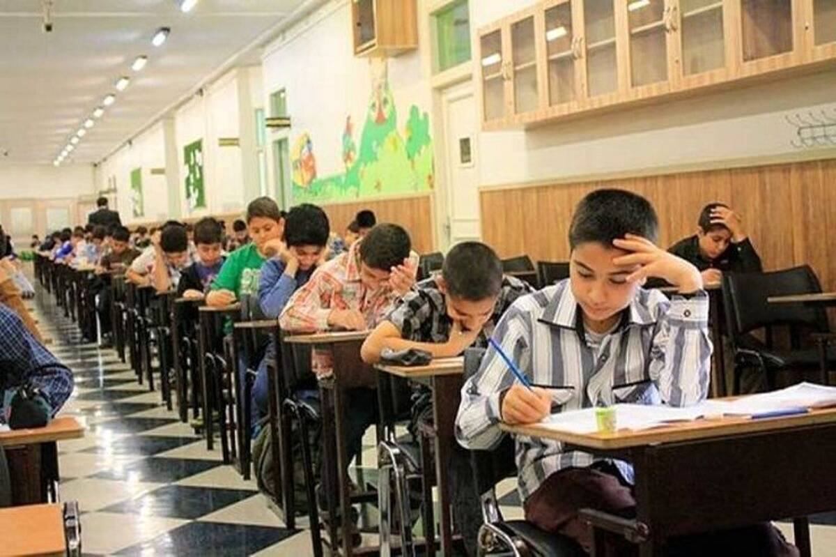 رقابت دانش آموزان فارس برای ورود به مدارس سمپاد